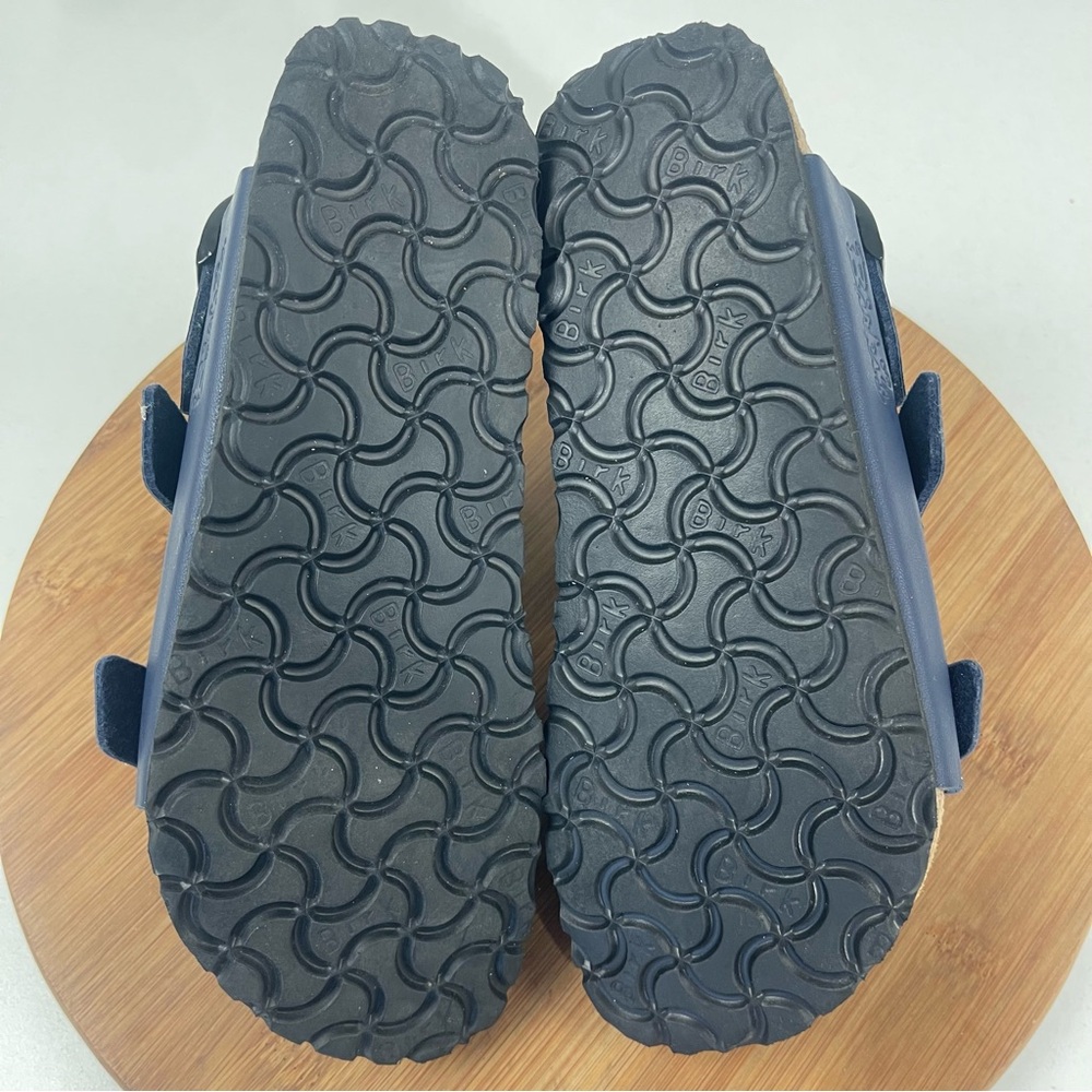Birki’s by Birkenstock Milano Sandals - Picture 8 of 10
